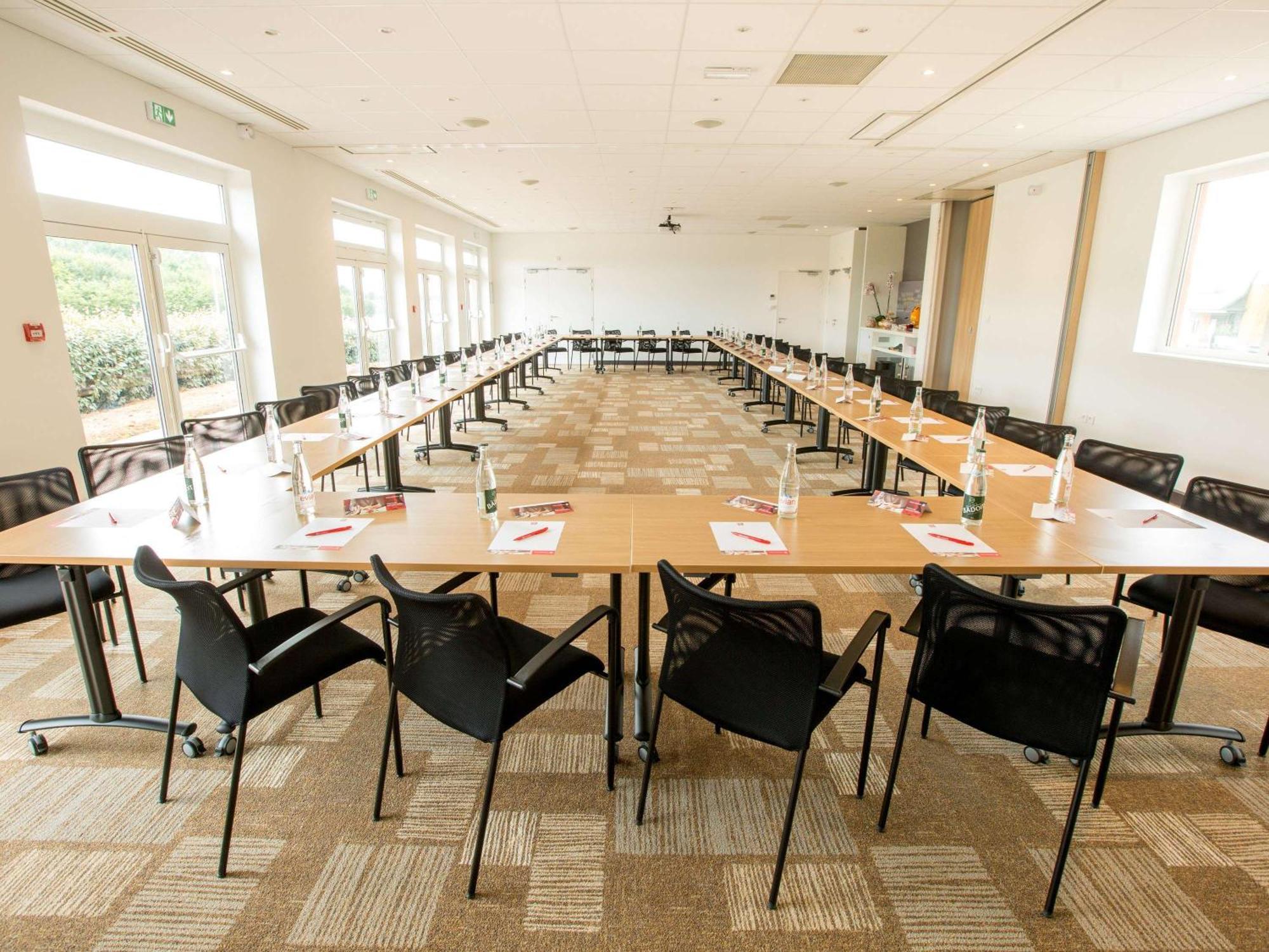 Ibis Cherbourg La Glacerie מראה חיצוני תמונה
