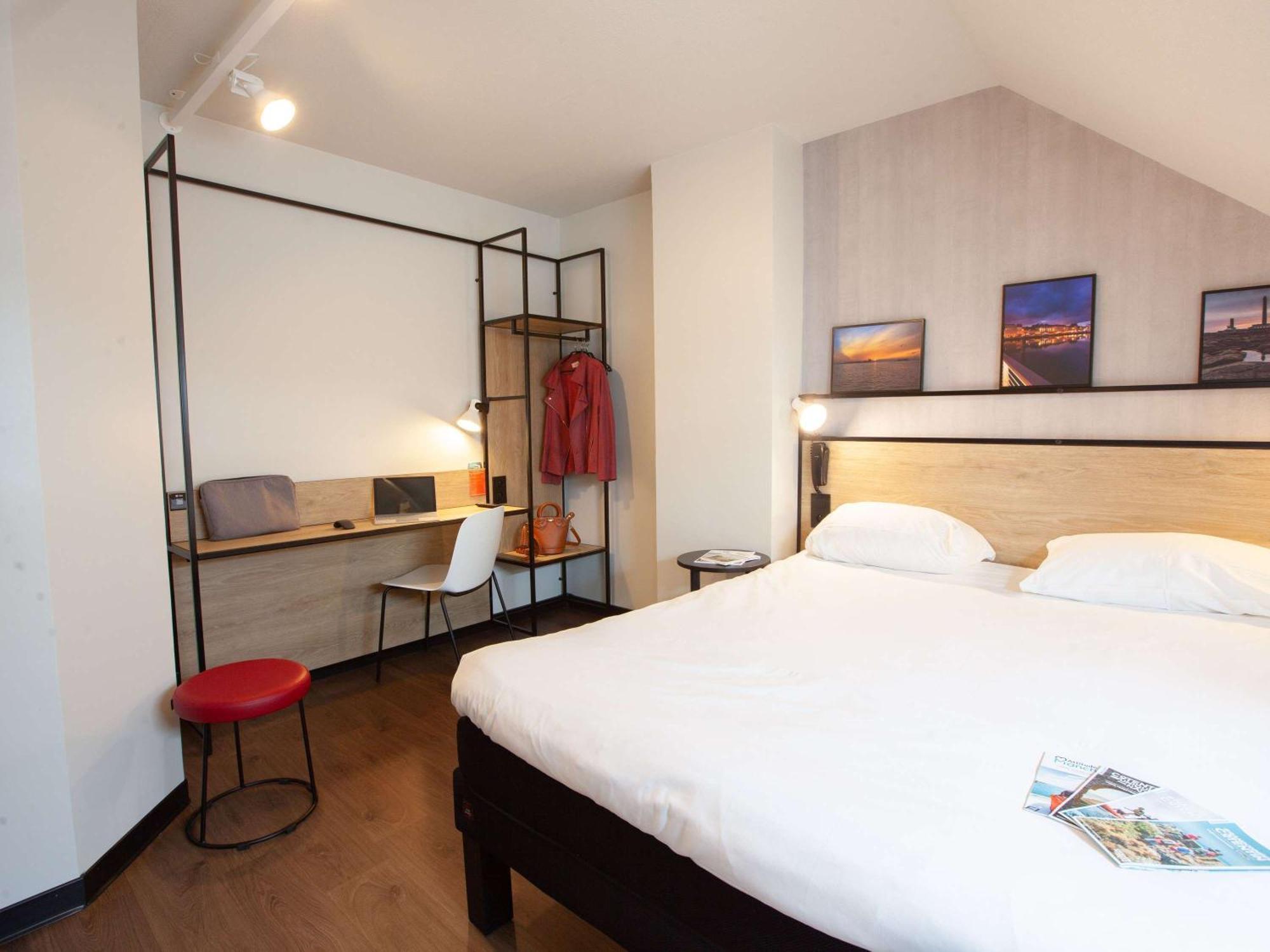 Ibis Cherbourg La Glacerie מראה חיצוני תמונה